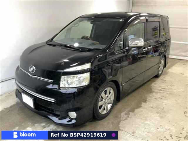 2009 Toyota Voxy