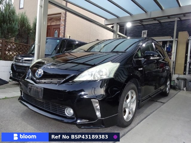 2012 Toyota Prius Alpha