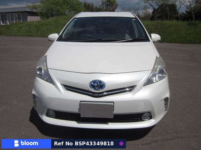 2012 Toyota Prius Alpha