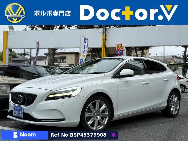 2017 Volvo V40