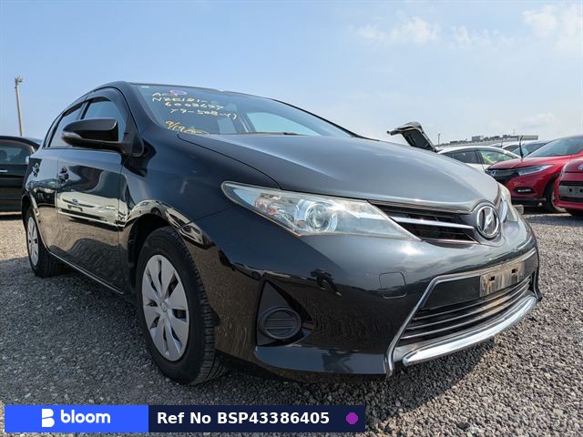 2012 Toyota Auris