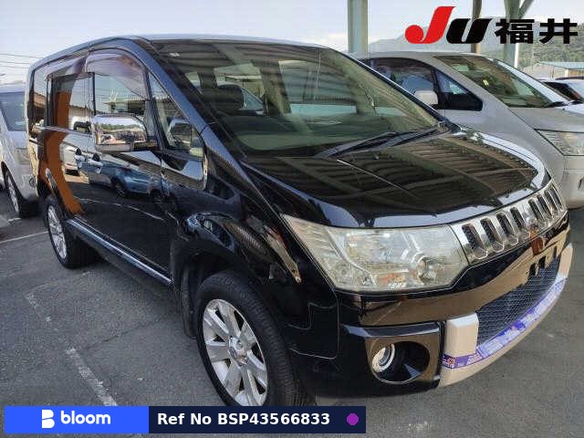 2009 Mitsubishi Delica D5