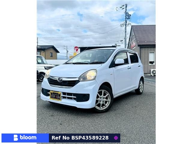 2013 Daihatsu Mira ES