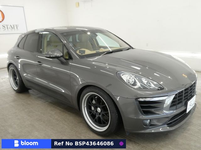 2014 Porsche Macan