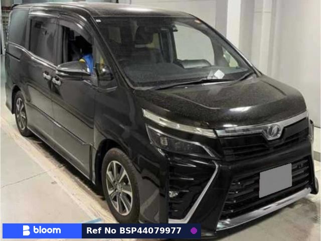 2020 Toyota Voxy