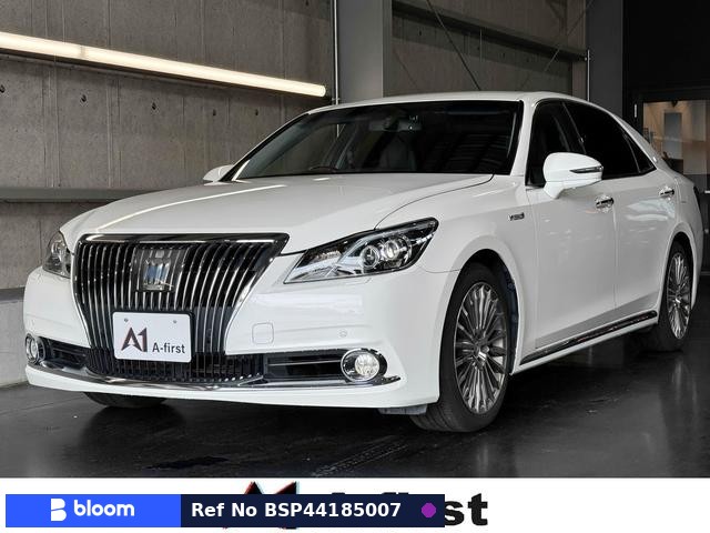 2014 Toyota Crown Majesta