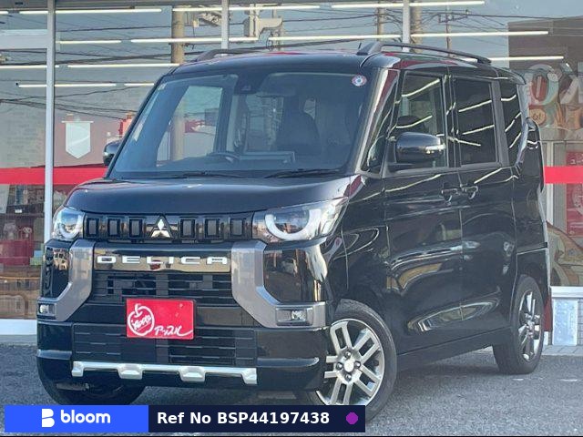 2023 Mitsubishi Delica Mini