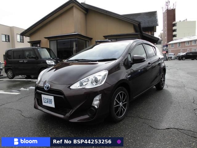 2015 Toyota Aqua