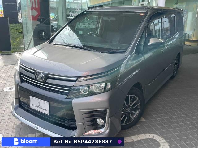 2016 Toyota Voxy