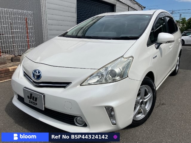 2013 Toyota Prius Alpha