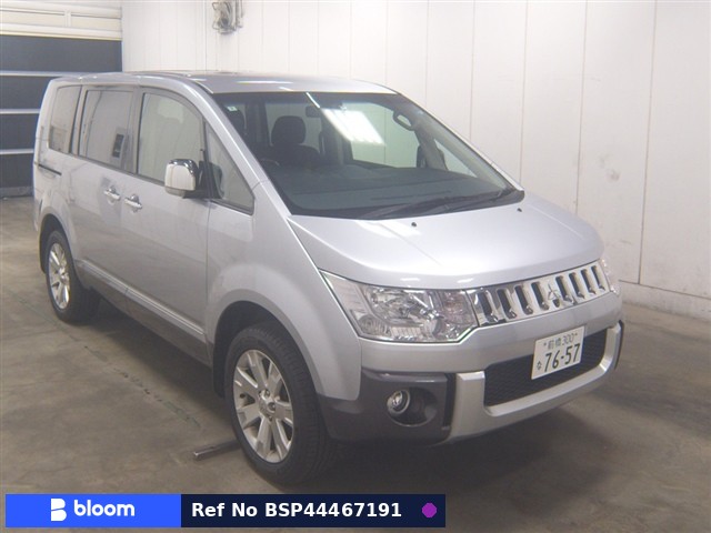 2012 Mitsubishi Delica D5