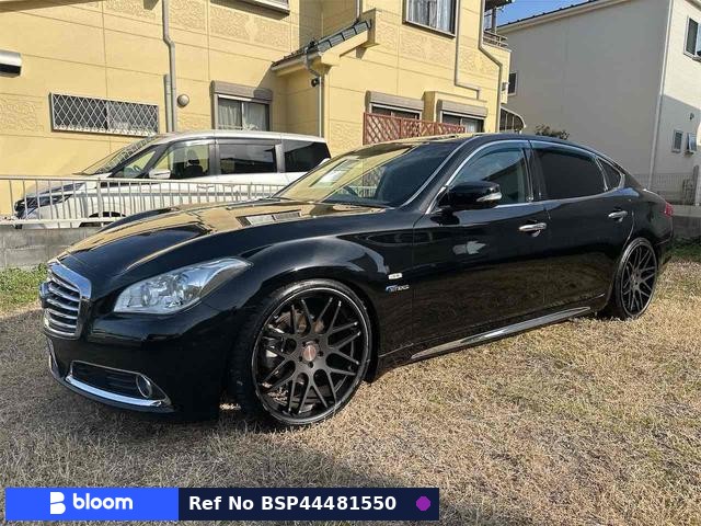 2013 Nissan Cima