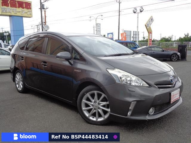 2014 Toyota Prius Alpha