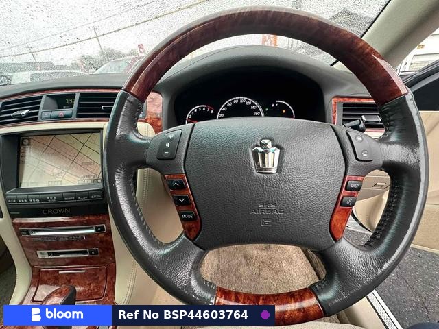2004 Toyota Crown