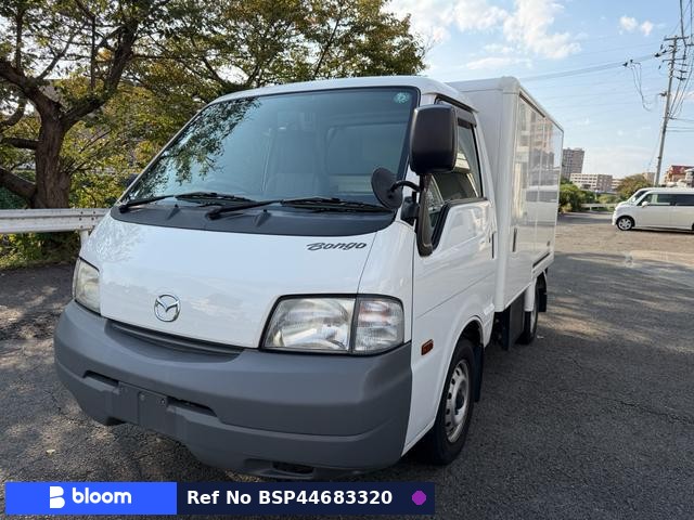 2015 Mazda Bongo Truck