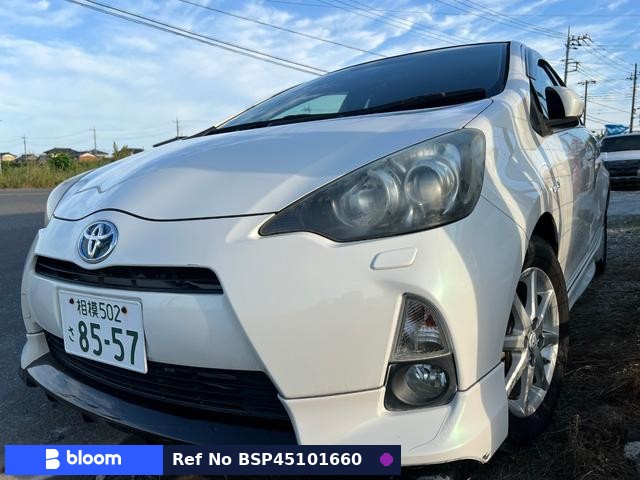 2013 Toyota Aqua