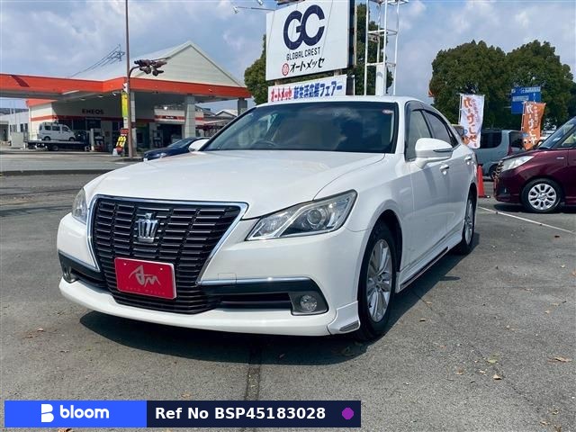 2014 Toyota Crown