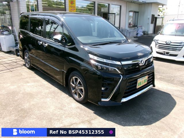 2020 Toyota Voxy