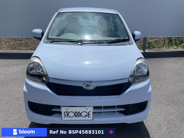 2017 Daihatsu Mira ES