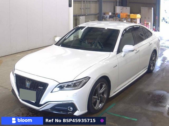 2018 Toyota Crown Hybrid