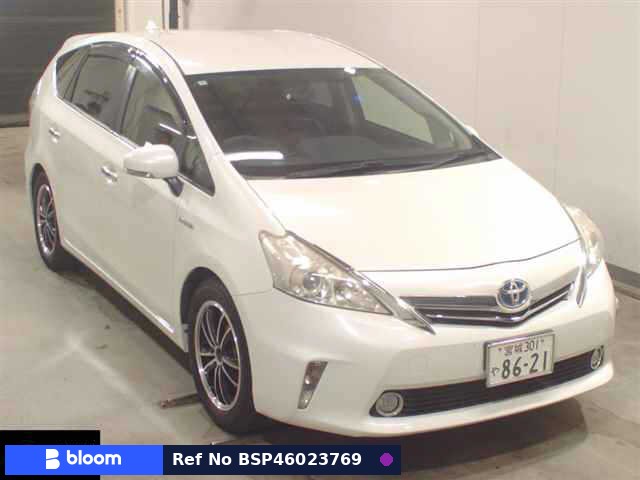 2012 Toyota Prius Alpha