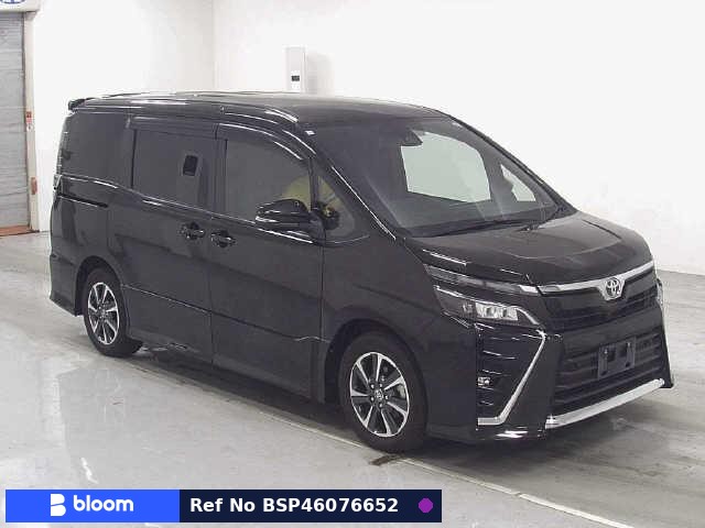 2020 Toyota Voxy