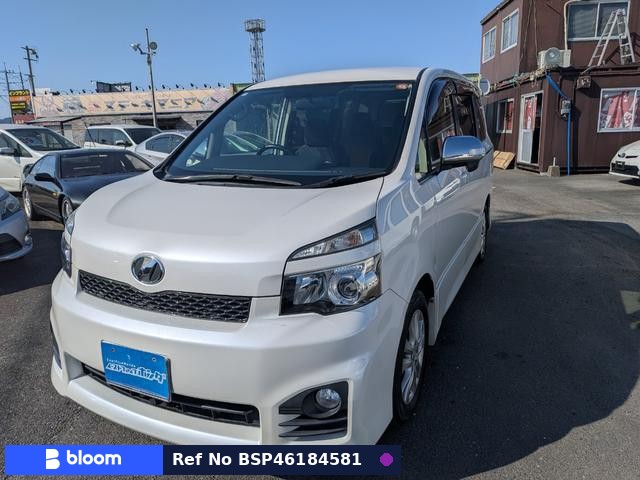 2012 Toyota Voxy