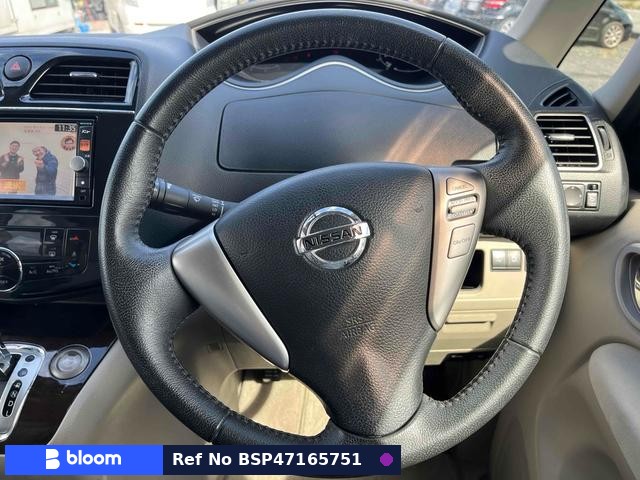 2012 Nissan Serena