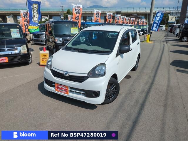 2015 Daihatsu Mira ES
