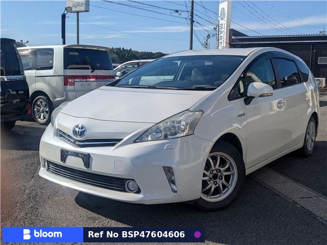 2012 Toyota Prius Alpha