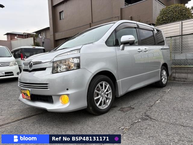 2007 Toyota Voxy