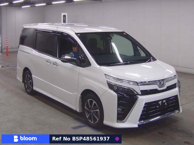 2019 Toyota Voxy