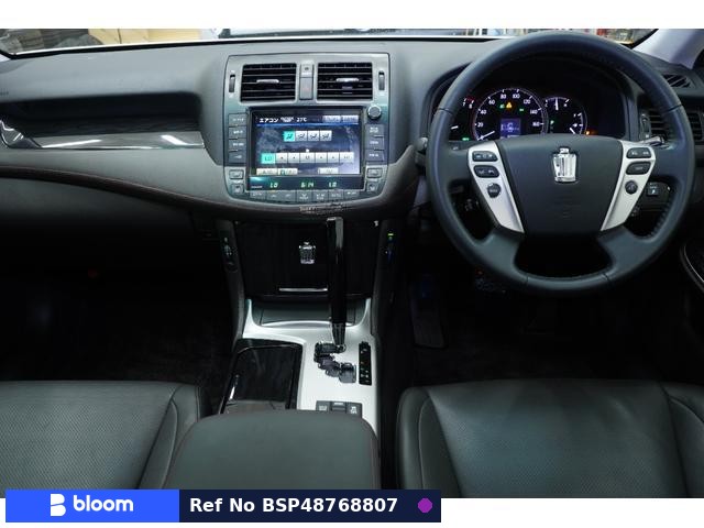 2010 Toyota Crown