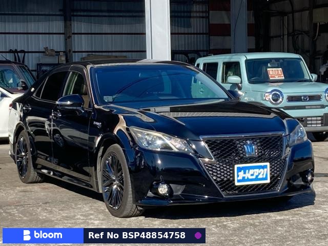 2014 Toyota Crown Hybrid