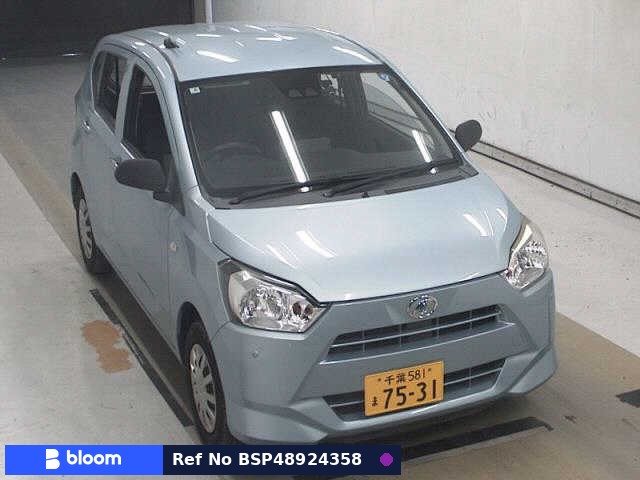 2017 Daihatsu Mira ES