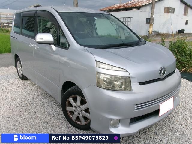 2009 Toyota Voxy