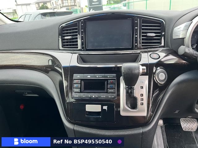 2013 Nissan Elgrand
