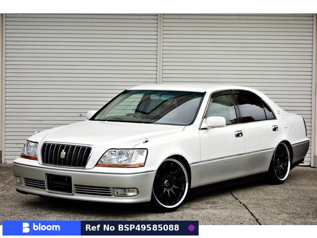 2001 Toyota Crown Majesta
