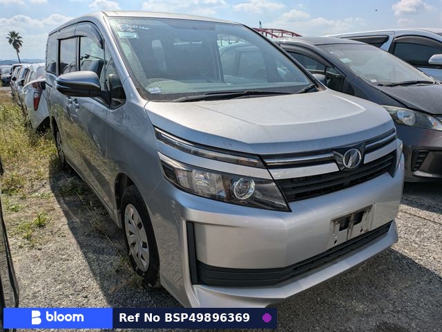 2015 Toyota Voxy