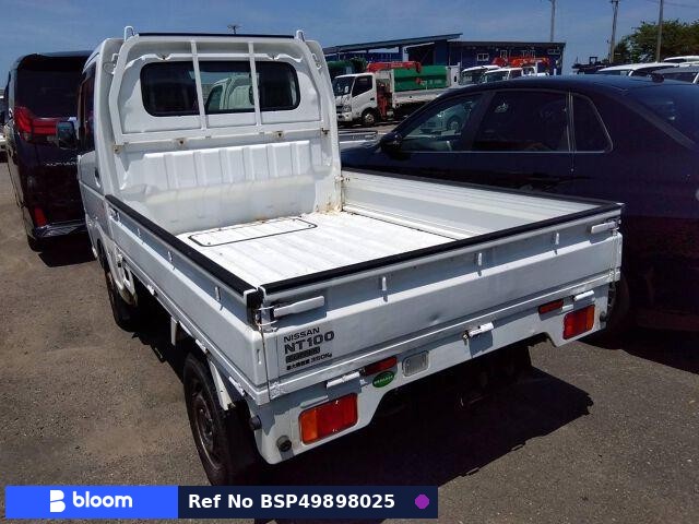 2017 Nissan NT100CLIPPER