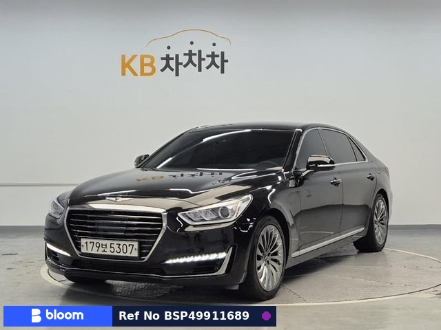 2017 Genesis EQ900