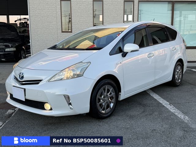 2013 Toyota Prius Alpha
