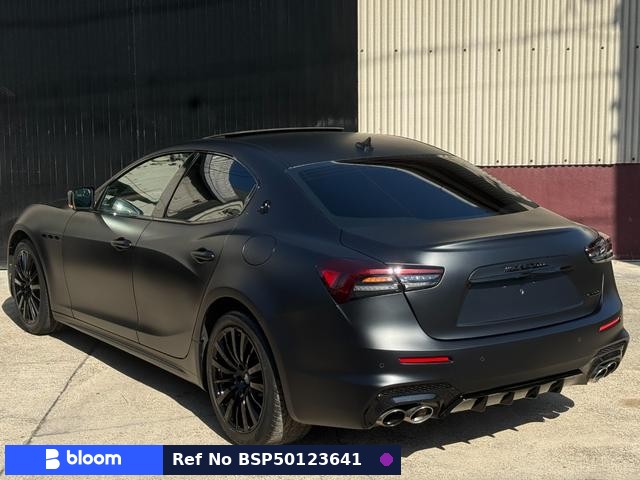 2015 Maserati Ghibli