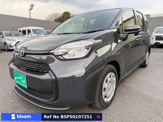 2023 Toyota Sienta