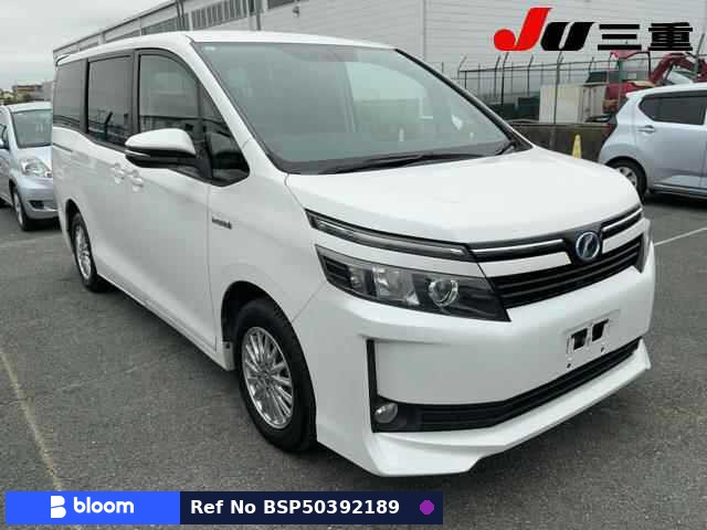 2014 Toyota Voxy