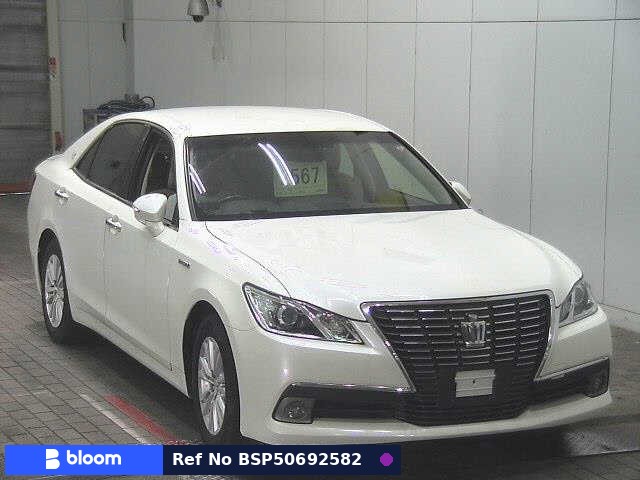 2013 Toyota Crown