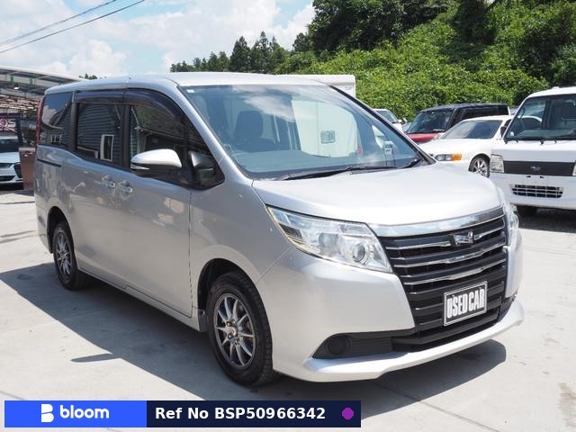 2015 Toyota Noah