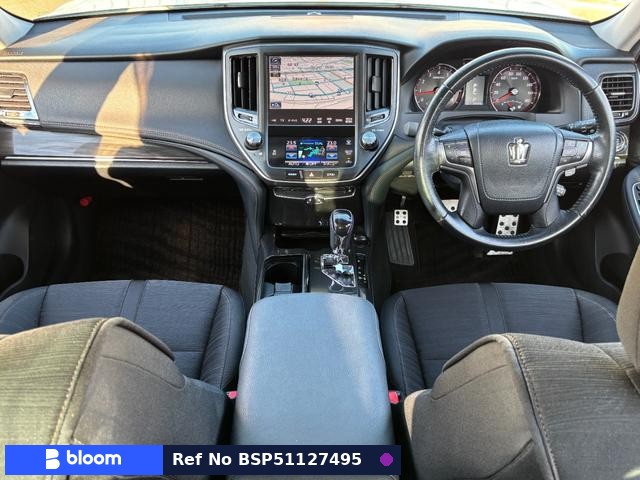2013 Toyota Crown