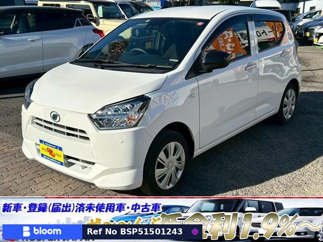 2022 Daihatsu Mira ES