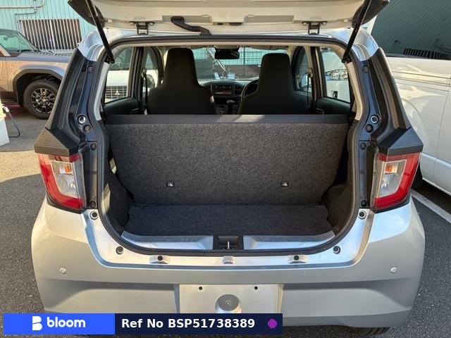 2017 Daihatsu Mira ES